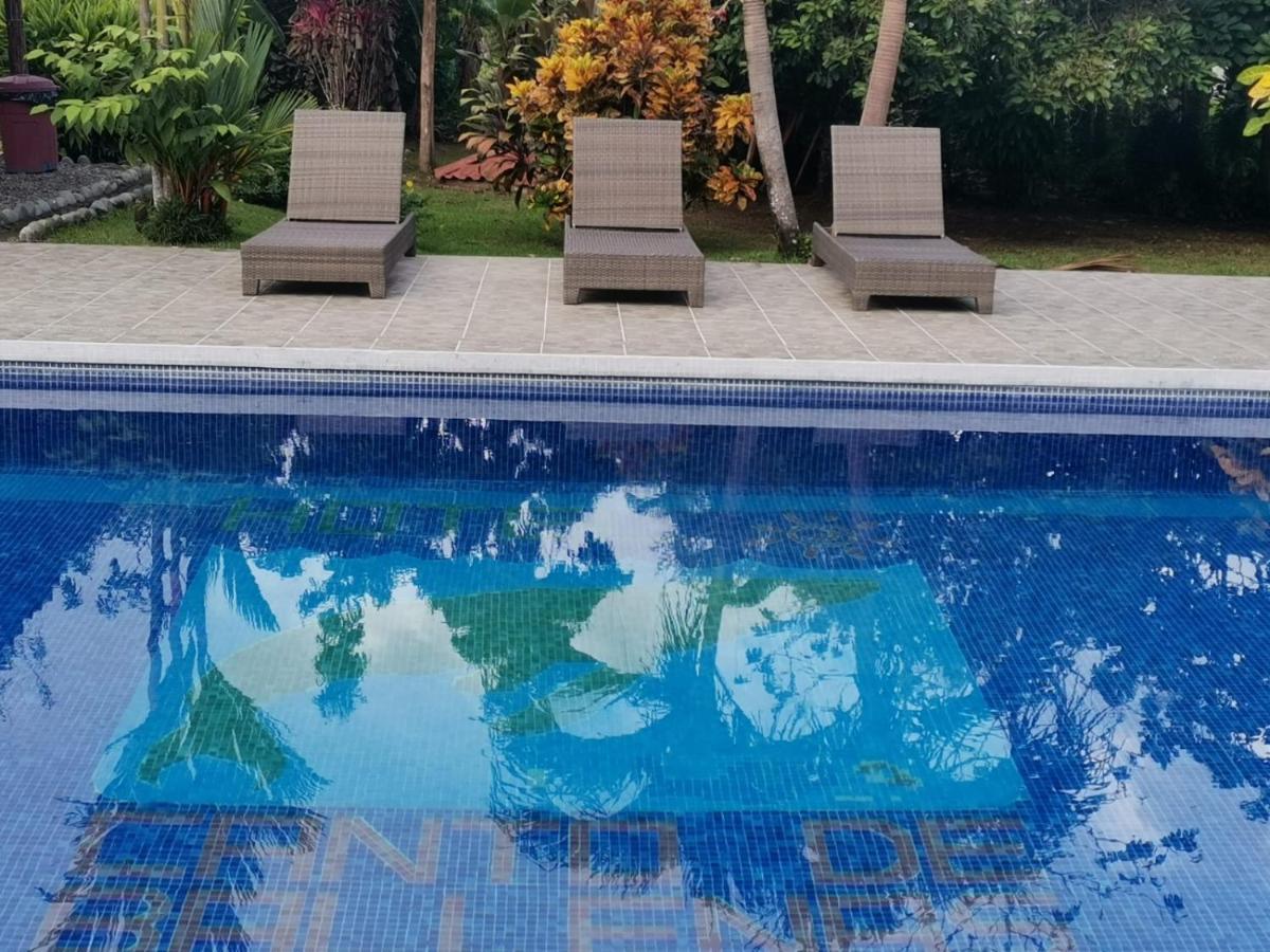 Hotel Canto De Ballenas Увита Экстерьер фото
