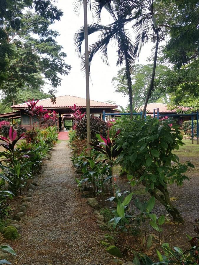 Hotel Canto De Ballenas Увита Экстерьер фото